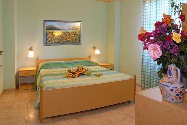 Agriturismo Nardini Villa Rodi Garganico Phòng bức ảnh