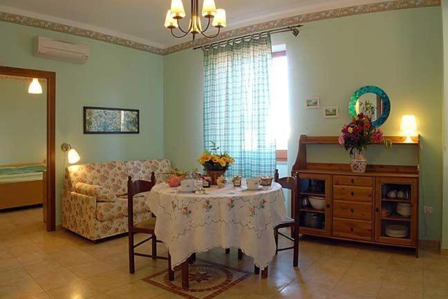 Agriturismo Nardini Villa Rodi Garganico Ngoại thất bức ảnh